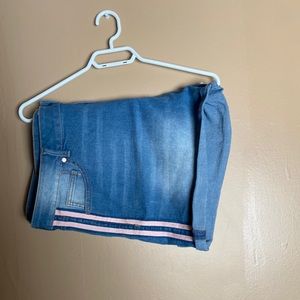Plus size shorts